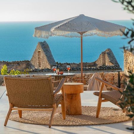 Summer Breeze Villa Tzamarelata Exterior photo