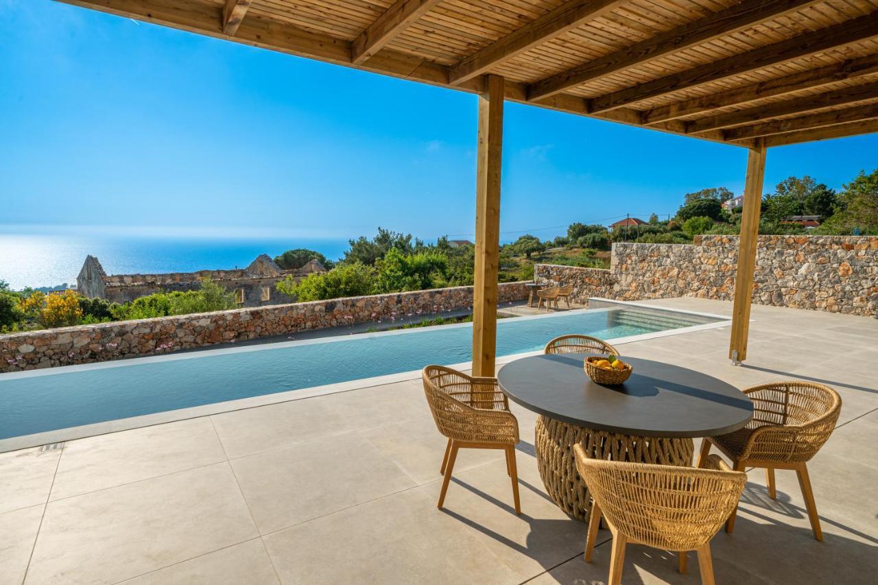 Summer Breeze Villa Tzamarelata Exterior photo