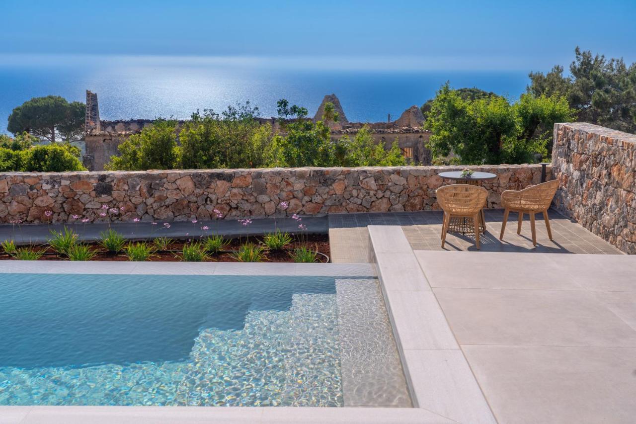 Summer Breeze Villa Tzamarelata Exterior photo